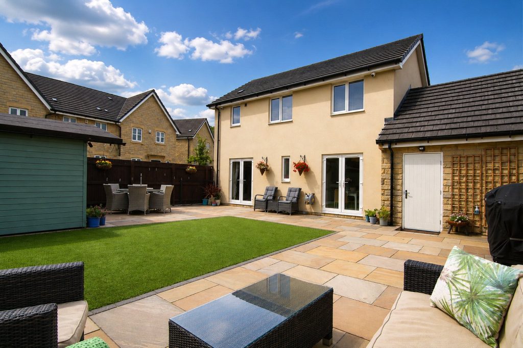 Townson Fold, Eastburn, BD20 8BS