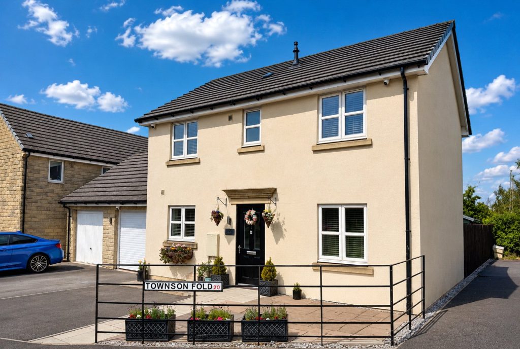 Townson Fold, Eastburn, BD20 8BS