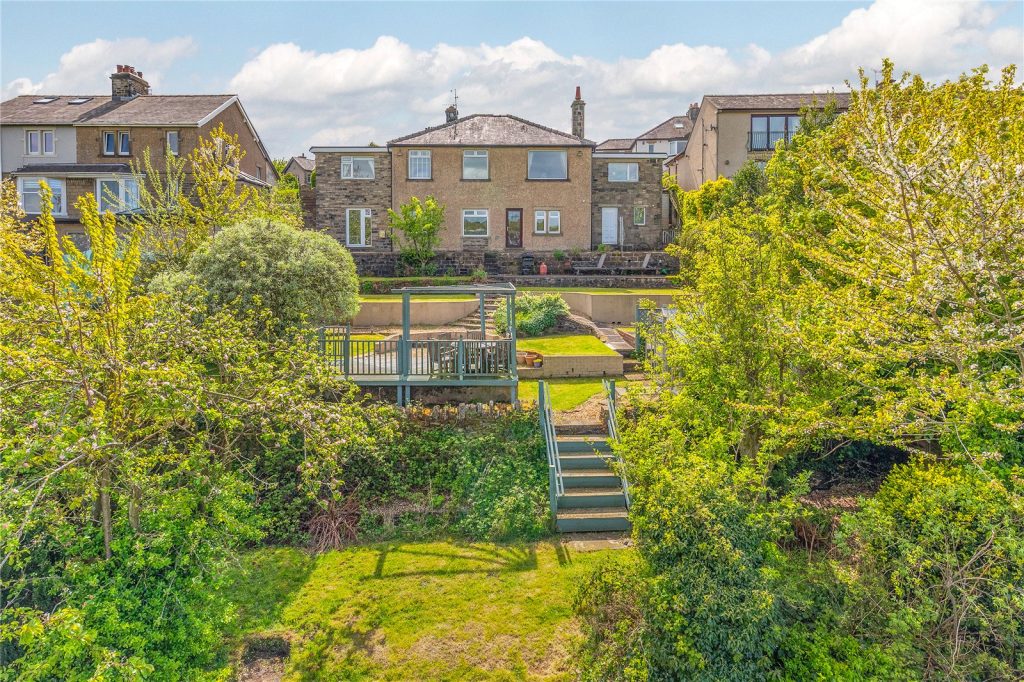 Baxter Wood, Cross Hills, BD20 8BB