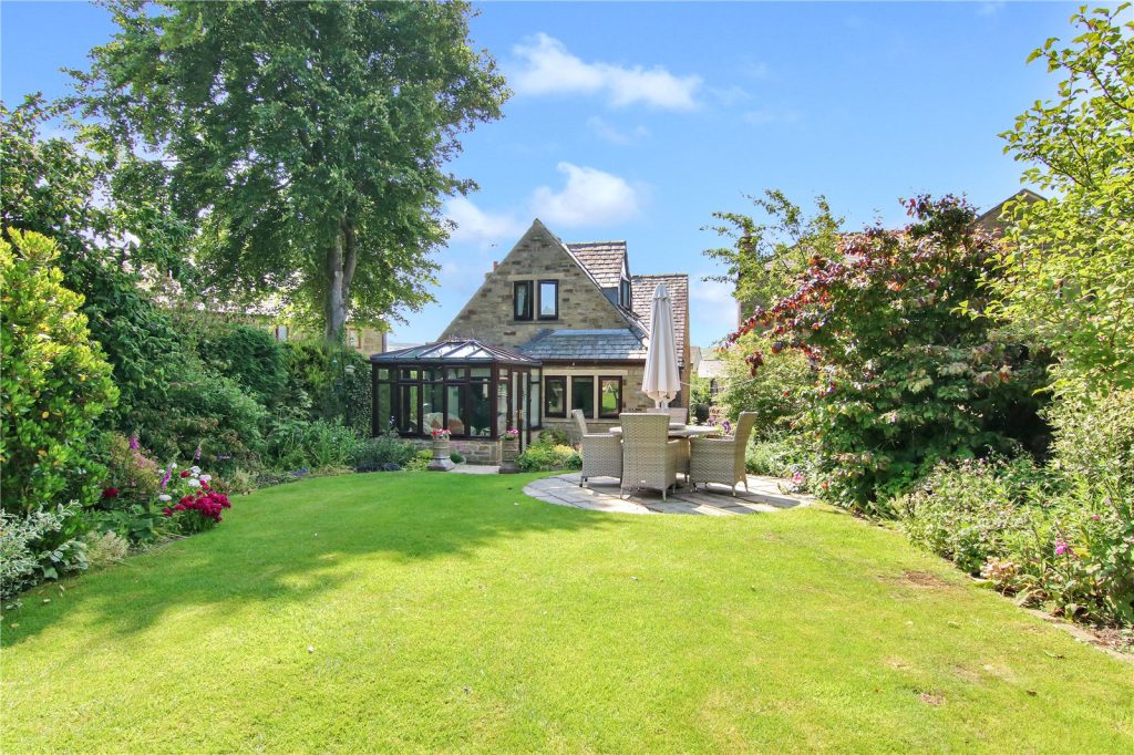 Binns Lane, Glusburn, BD20 8JJ