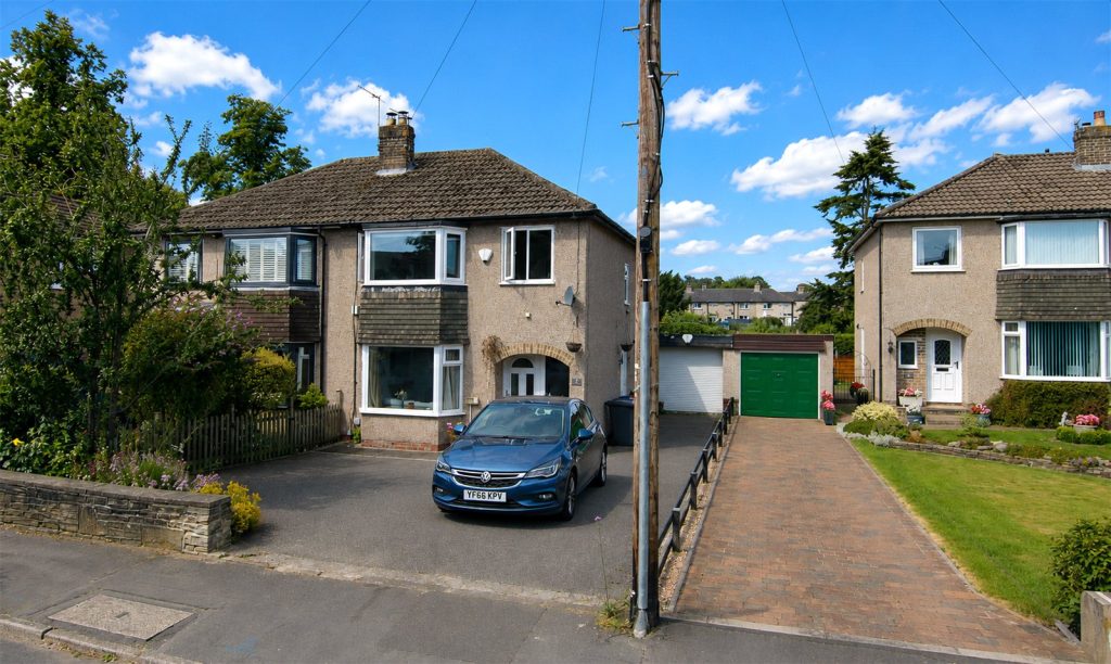 Clough Avenue, Steeton, BD20 6SH