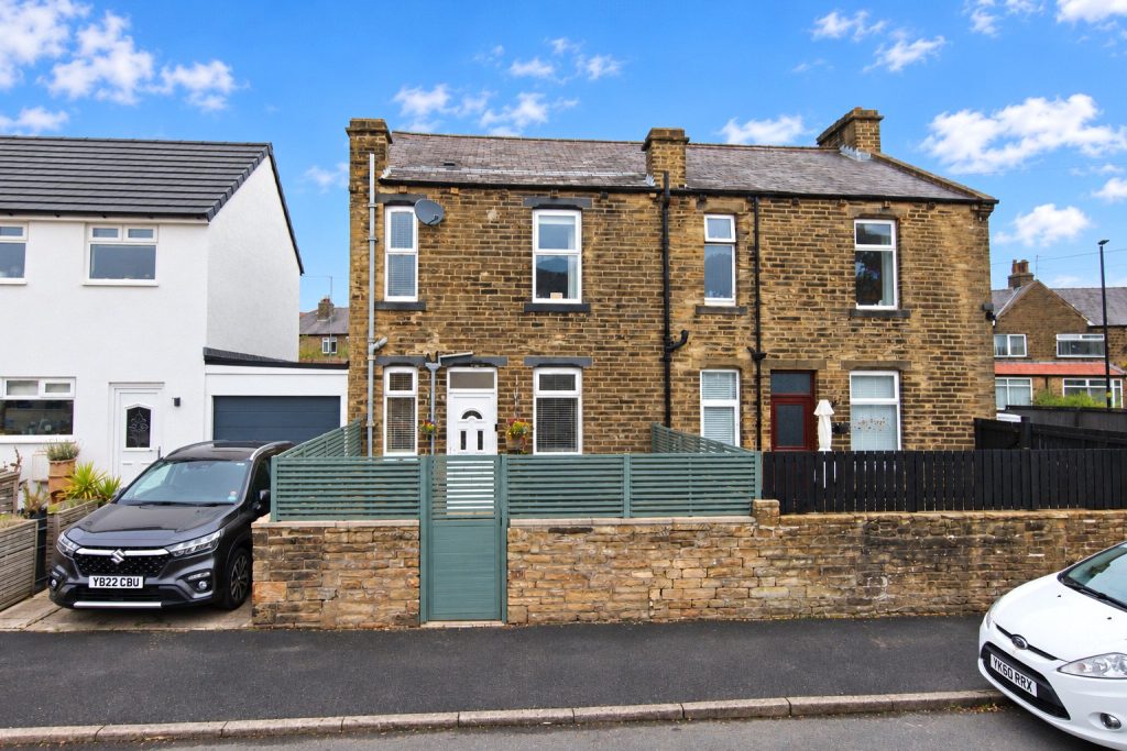 Keighley Road, Cross Hills, BD20 7RU